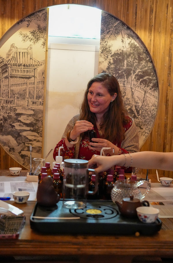 Natural Perfume Workshop + Gong Fu Cha Aroma Experience (tasting) | 30 April | 11:00